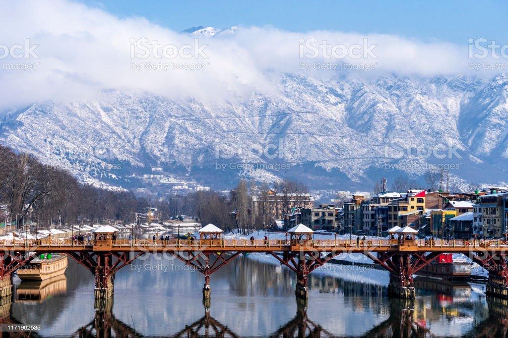 INCOMPARABLE KASHMIR 7N/8D DELUXE PACKAGE